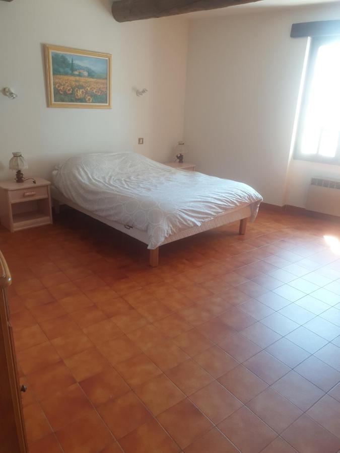 Maison De Village De 98 M2 Typiquement Provencale Pierrevert Buitenkant foto